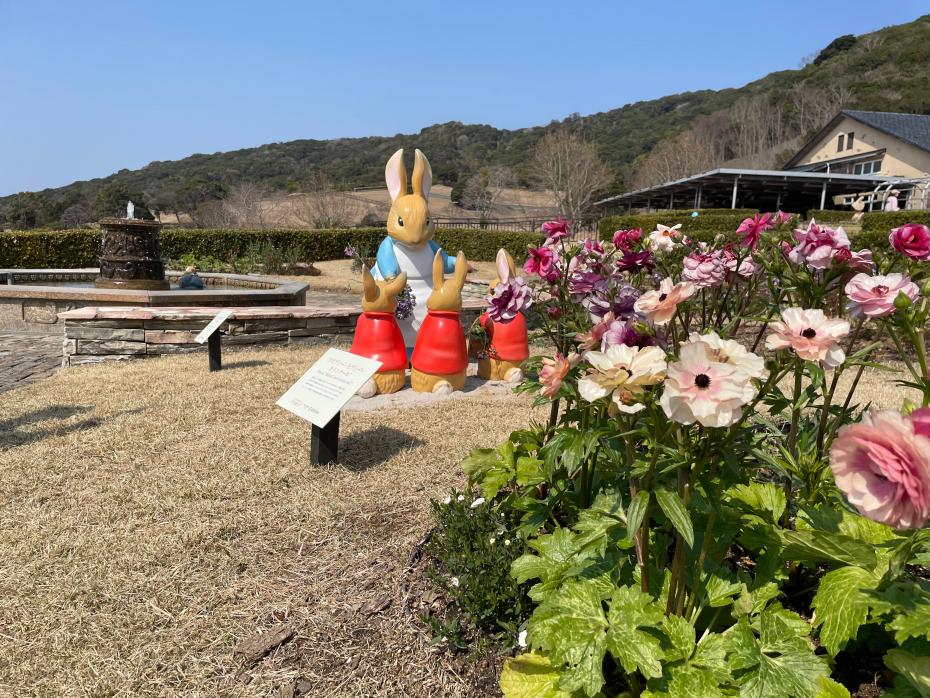 ピーターラビットTMフラワーガーデン（淡路ファームパーク イングランドの丘）