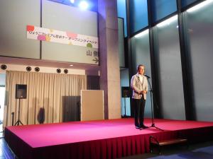 R8プレミアム芸術1