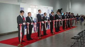 神戸空港テープカット