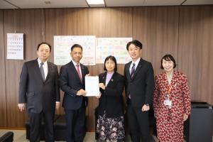 全議要請（こども家庭庁）