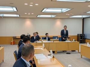 R8活動火山役員会