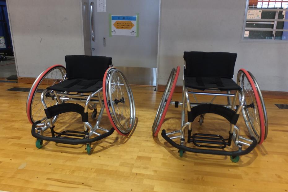 障害者スポーツ用具（バスケットボール用車いす）