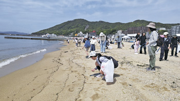 イベント中の須磨海岸