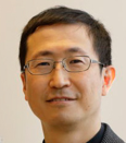 初井氏
