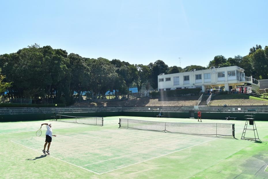 NDK来夢・嬉しの森テニスコート内
