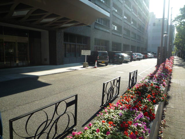 1号館駐車場写真