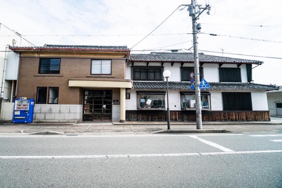 エンドー鞄本社社屋