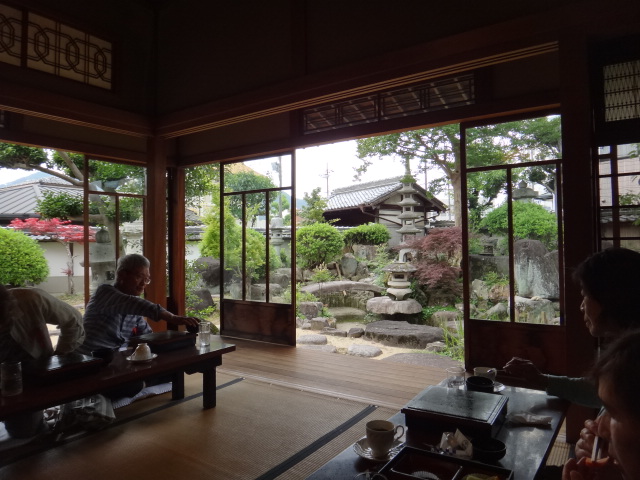 来住家住宅離れで昼食
