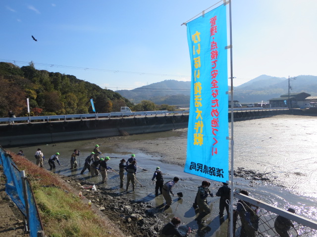 かいぼり（池干し）によるため池保全