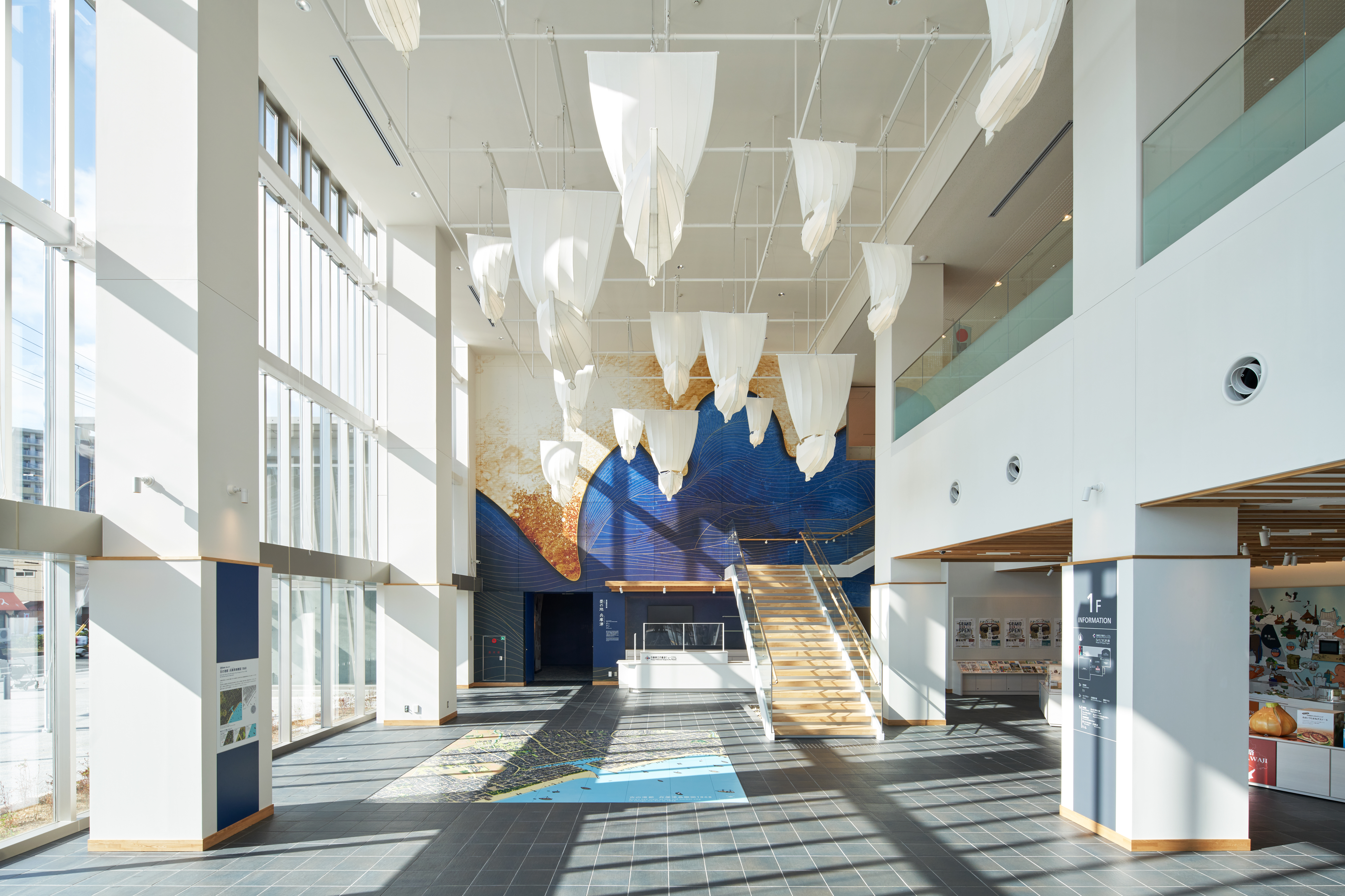 ひょうごはじまり館エントランス